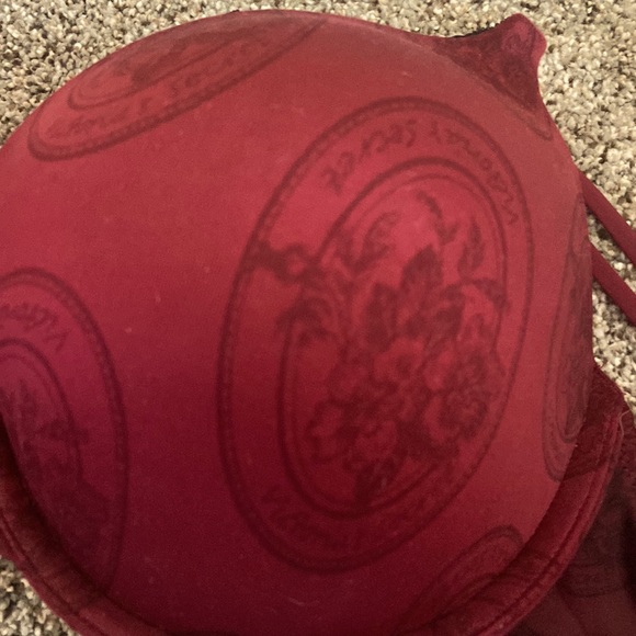 Victoria’s Secret Very Sexy push up bra- 34DD - Picture 7 of 10